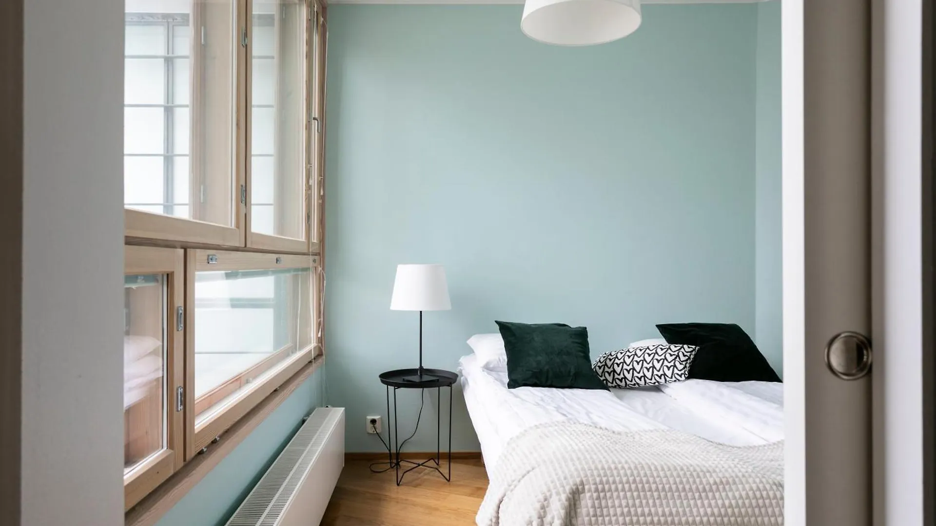 2Ndhomes Beautiful Kamppi Center Apartment With Spa & Terrace 赫尔辛基
