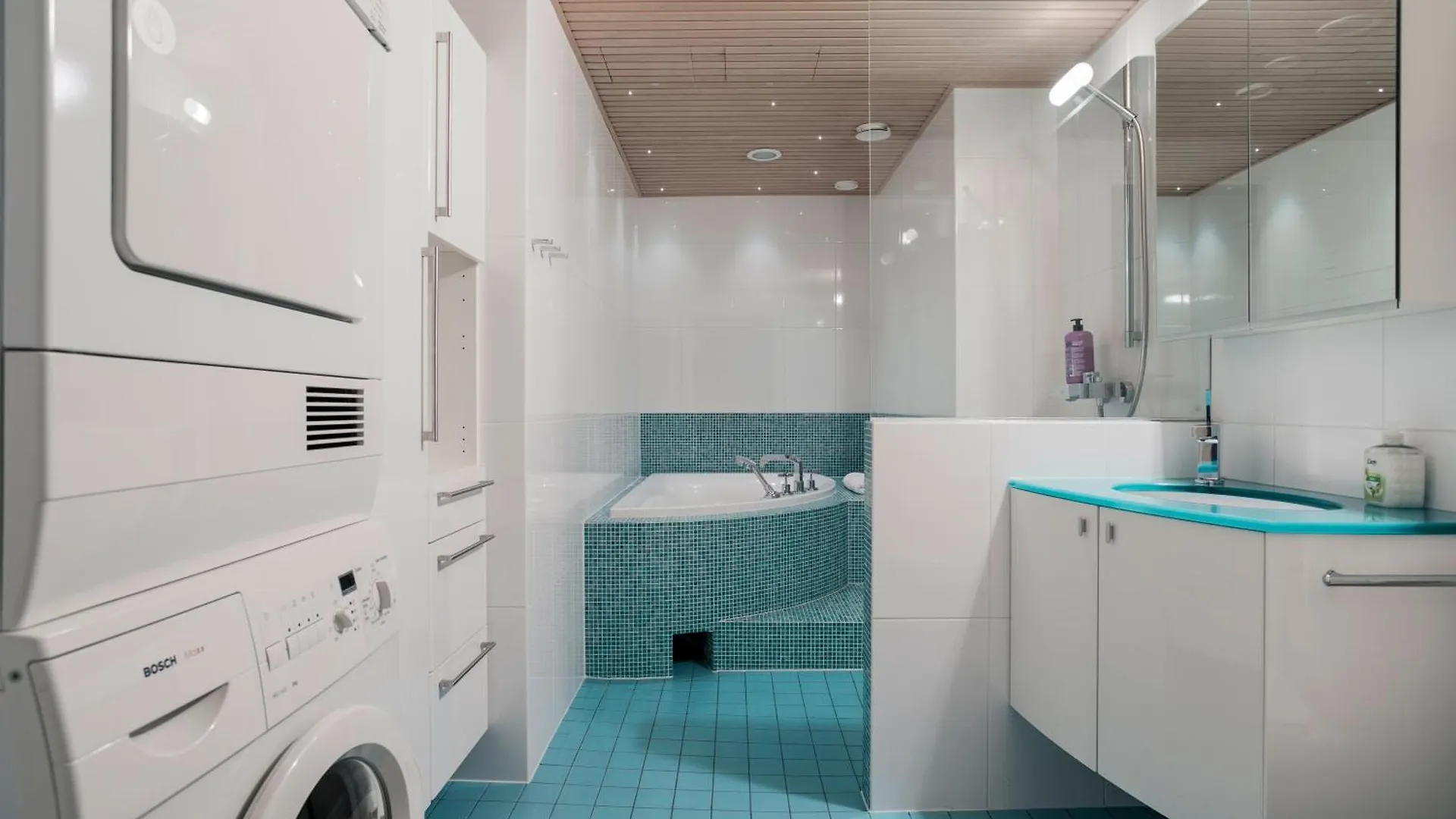 2Ndhomes Beautiful Kamppi Center Apartment With Spa & Terrace 赫尔辛基